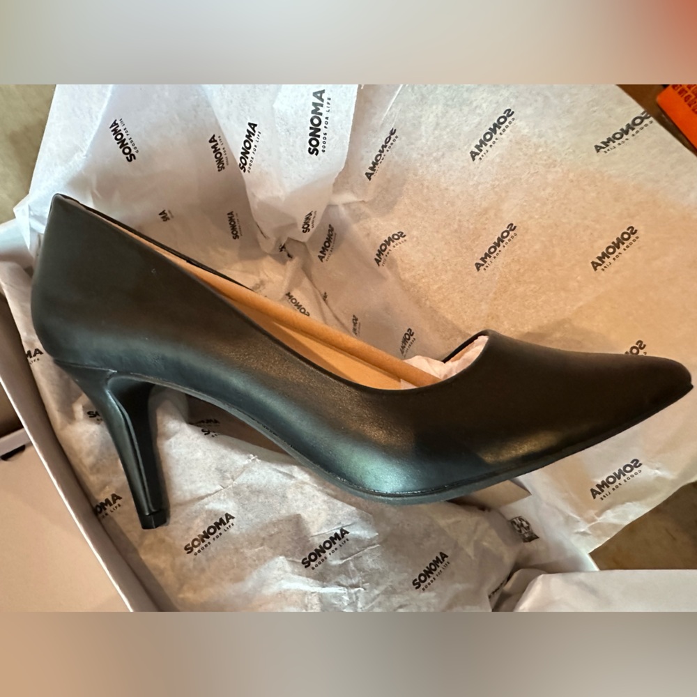 Sonoma Classic Black Women's Heels- Louisaa -size 8